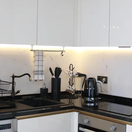 Two-bedroom Penthouse 35 Aria *